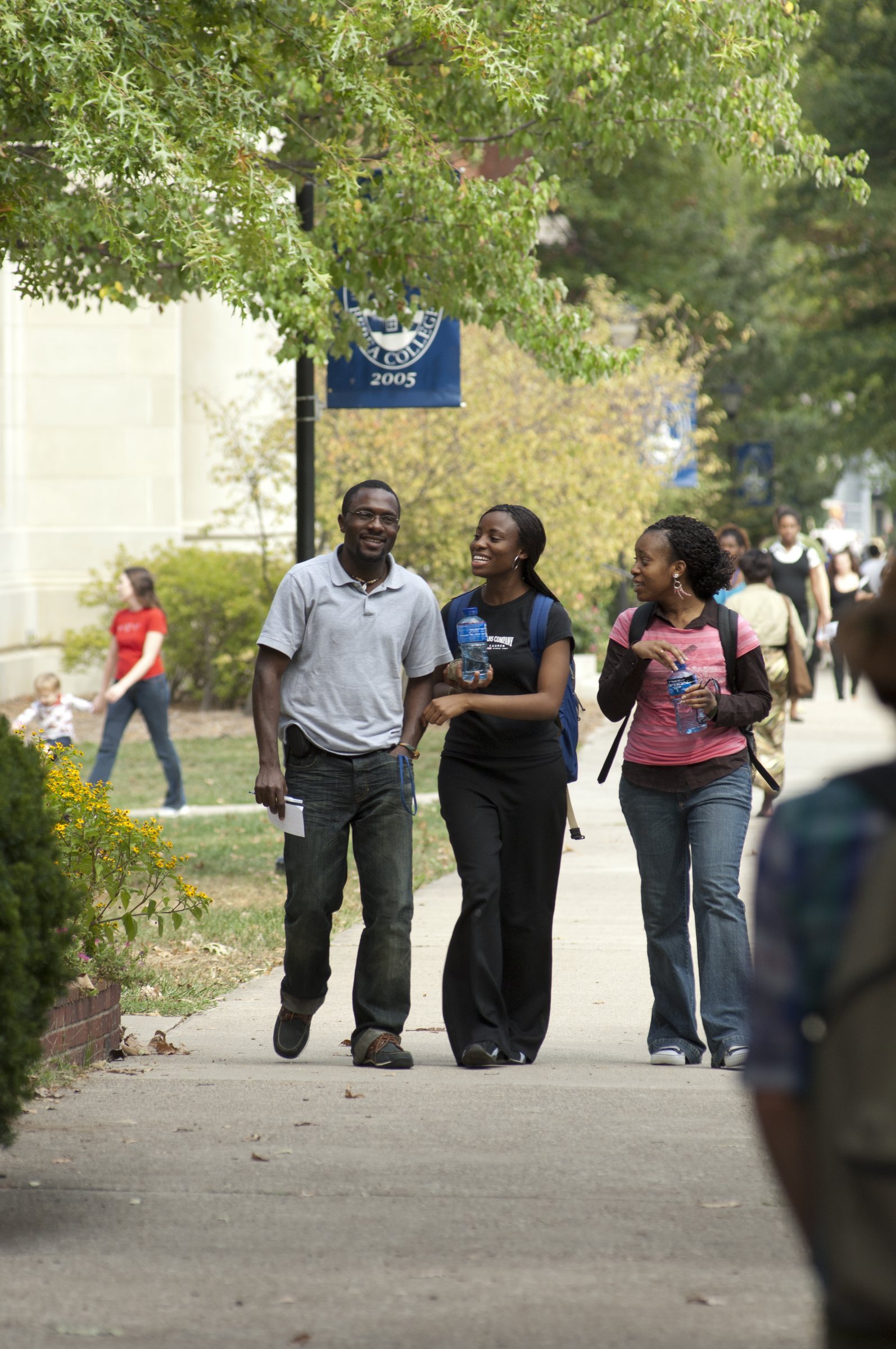 Students walking toward class on the Berea College campus