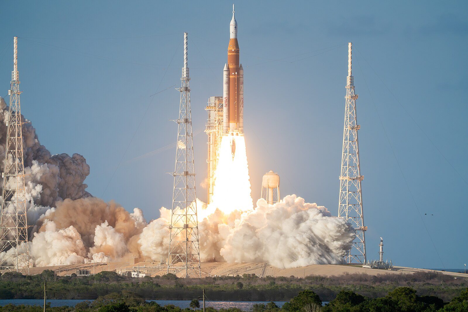 NASA’s Artemis II mission lifting off from Kennedy Space Center